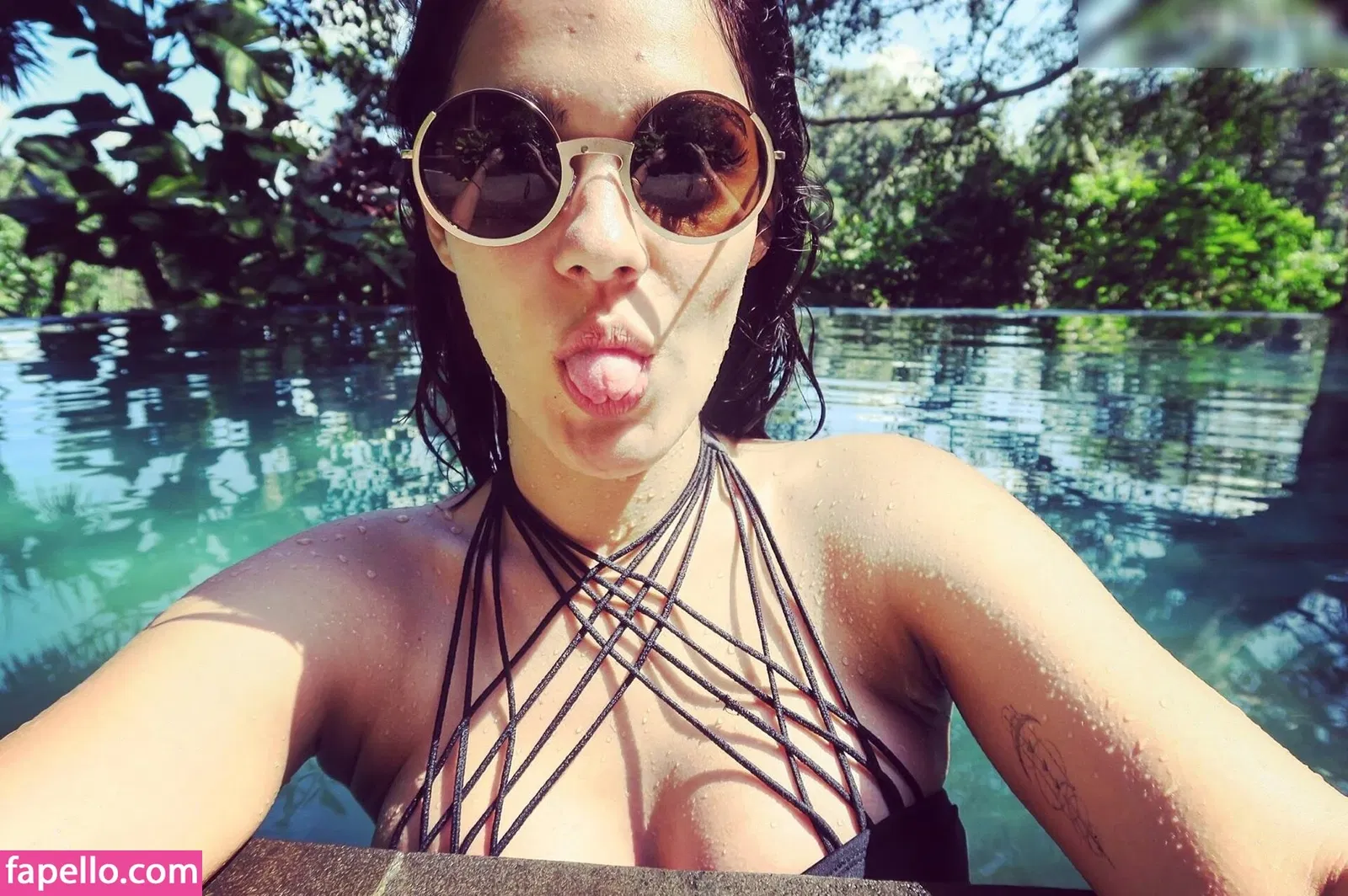 Nilam Farooq Onlyfans Photo Gallery 