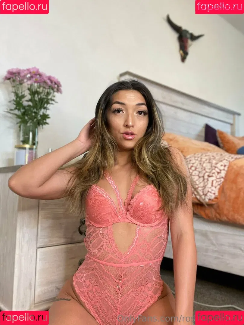 roseisstarfree Onlyfans Photo Gallery 