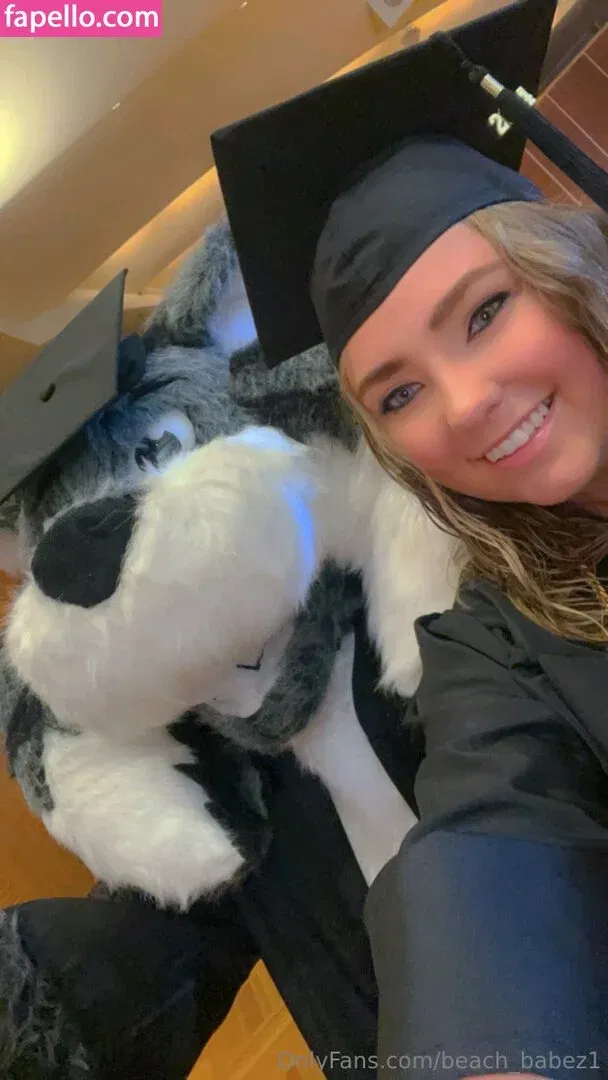 beach_babez1 Onlyfans Photo Gallery 