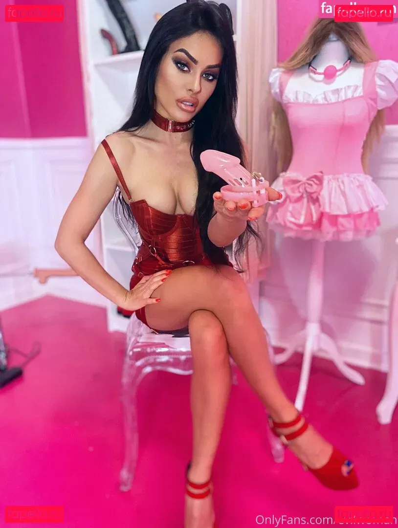 Evil Woman Onlyfans Photo Gallery 