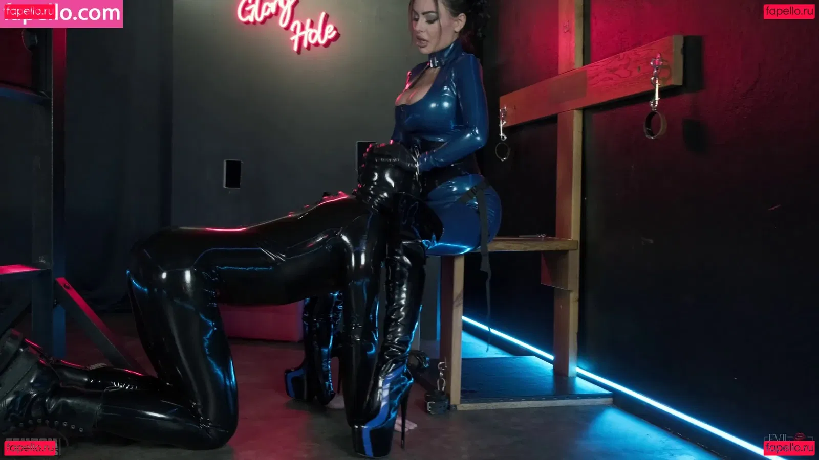 Evil Woman Onlyfans Photo Gallery 