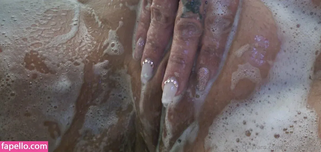 Lonelygirljules Onlyfans Photo Gallery 