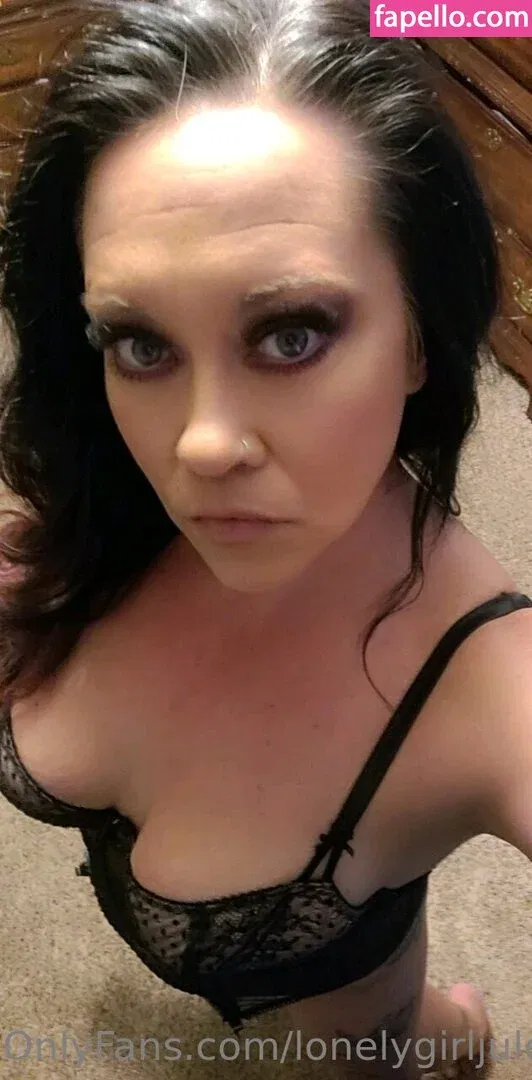 Lonelygirljules Onlyfans Photo Gallery 