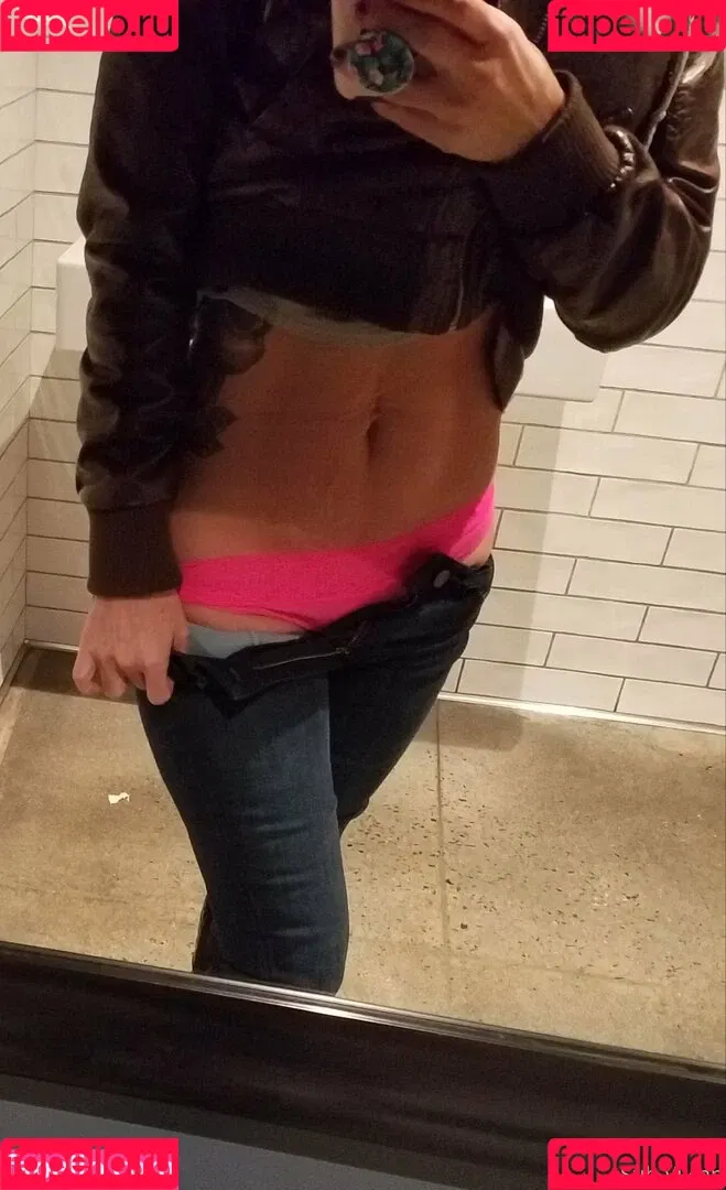 subvivianfree Onlyfans Photo Gallery 