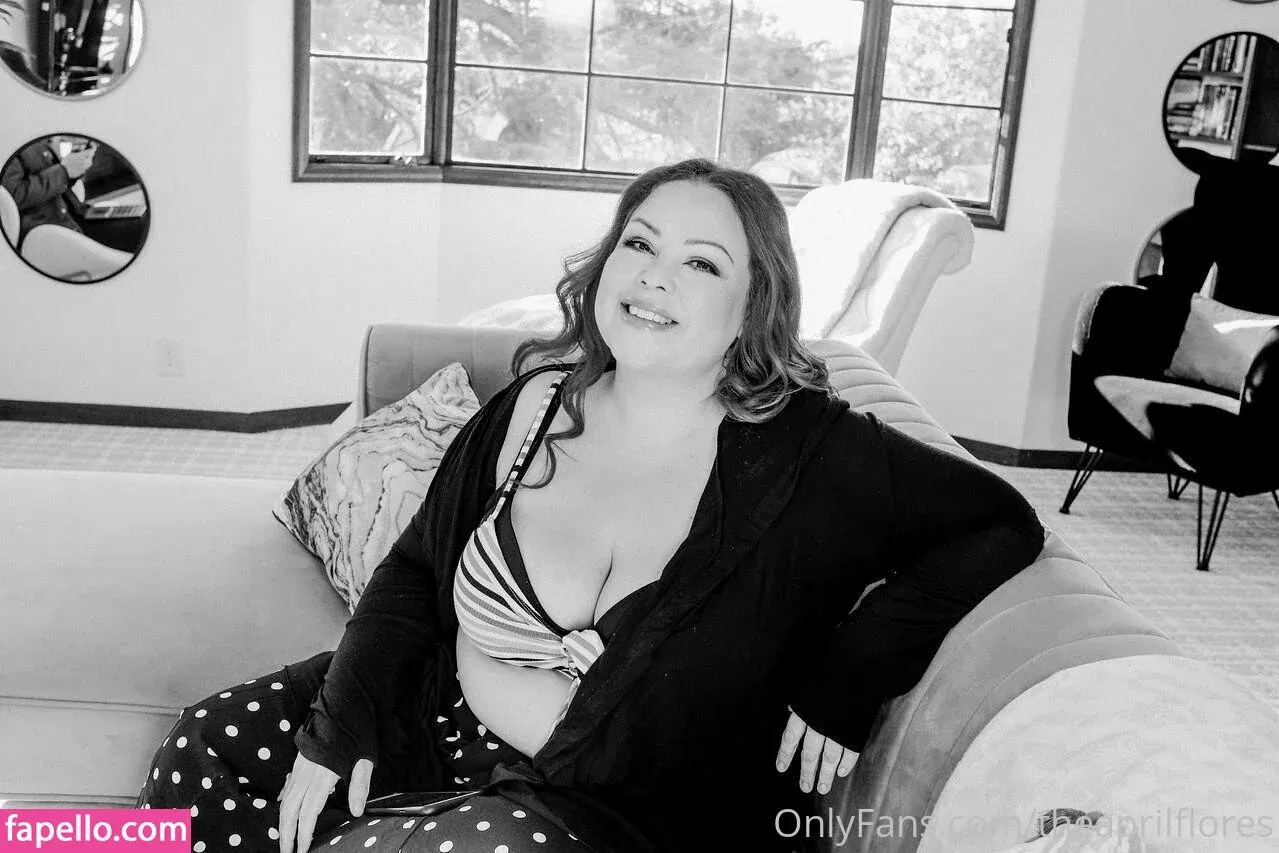 theaprilflores Onlyfans Photo Gallery 