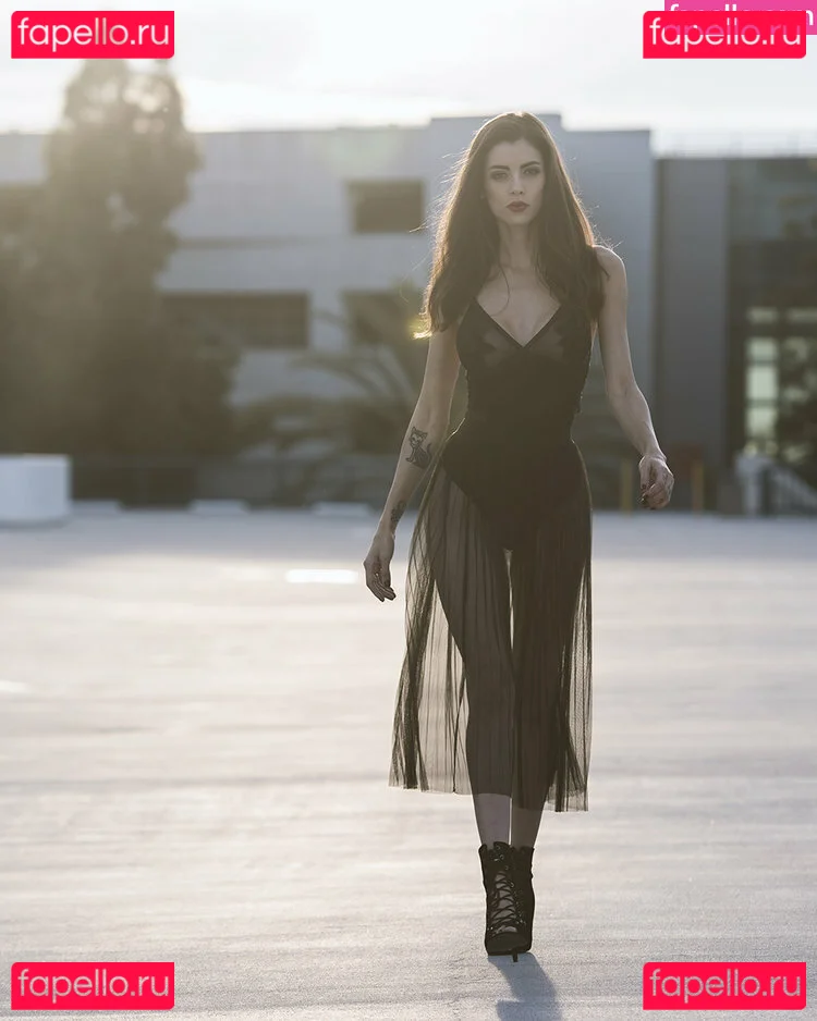 LeeAnna Vamp Onlyfans Photo Gallery 