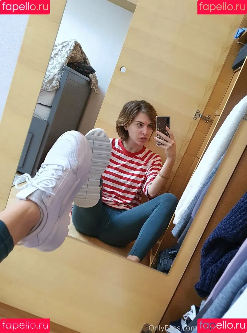 kikigoddess Onlyfans Photo Gallery 