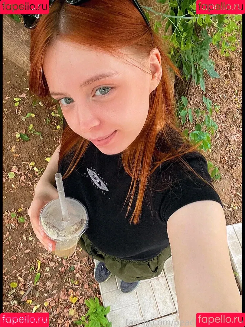 peachybabyfrog Onlyfans Photo Gallery 