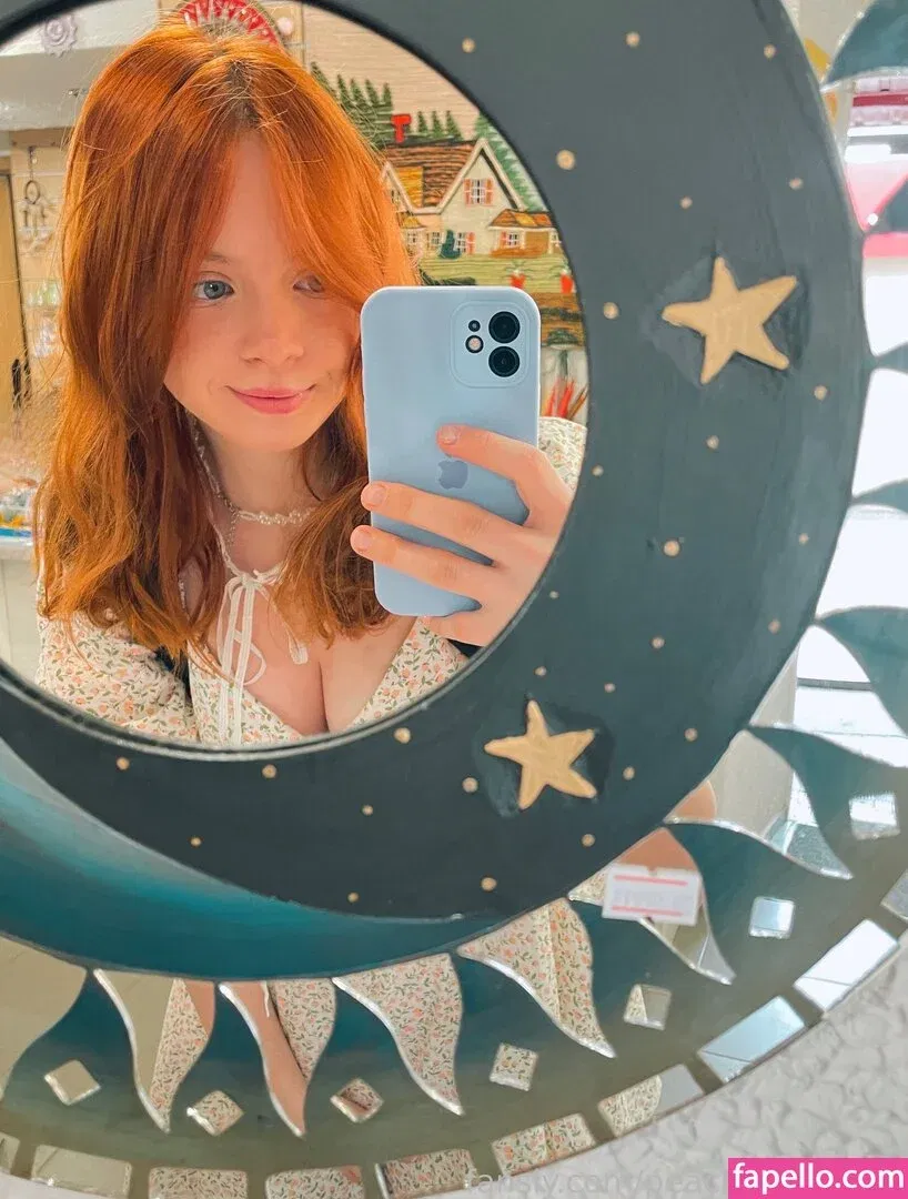 peachybabyfrog Onlyfans Photo Gallery 