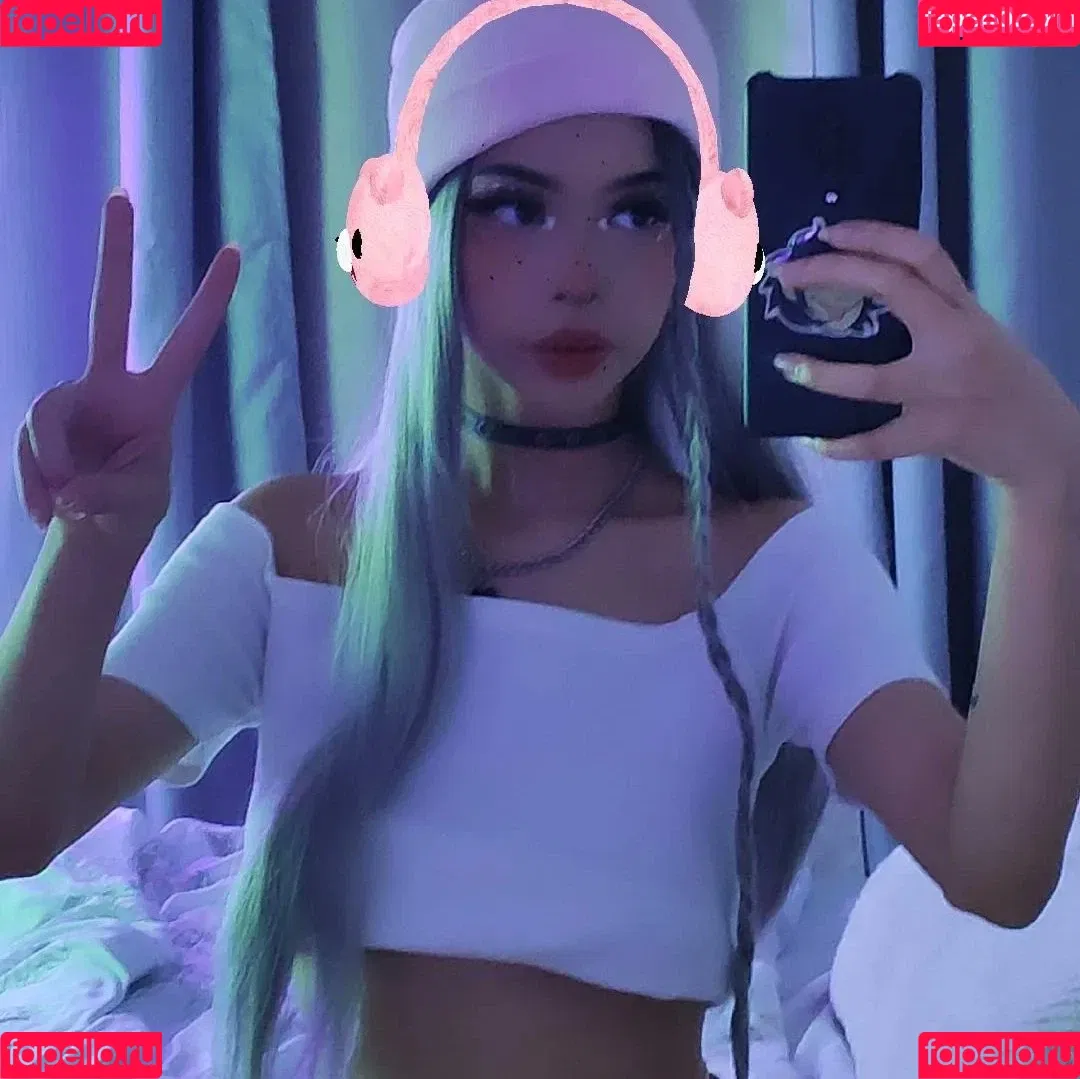 CuteEvaa18 Onlyfans Photo Gallery 