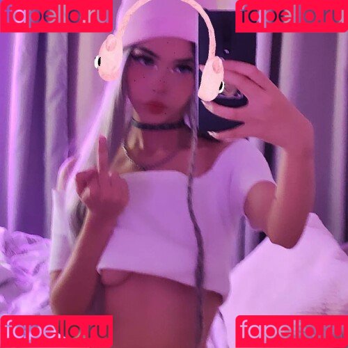 CuteEvaa18 Onlyfans Photo Gallery 