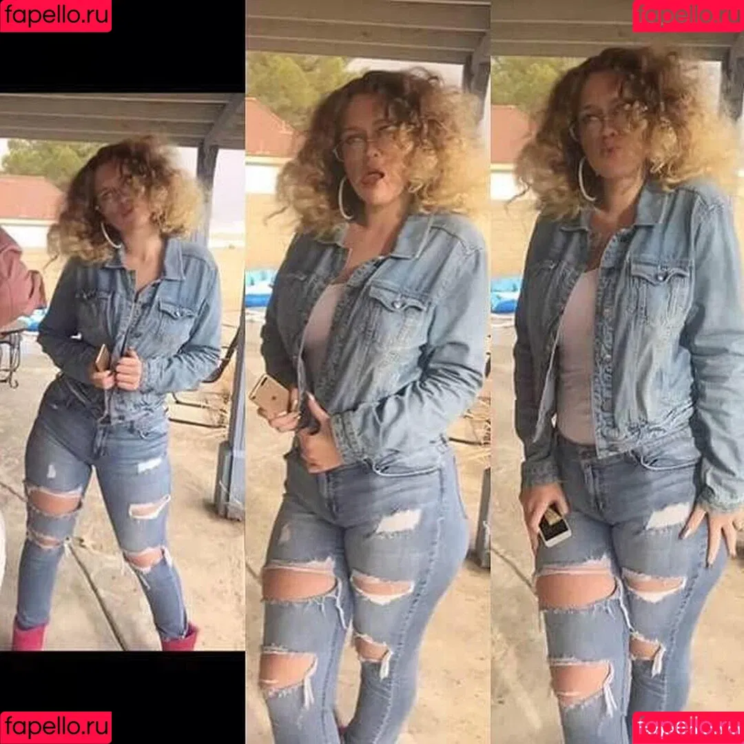 SyrenSerene Onlyfans Photo Gallery 