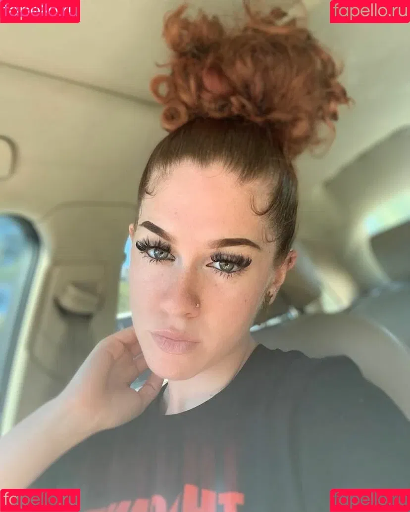 SyrenSerene Onlyfans Photo Gallery 