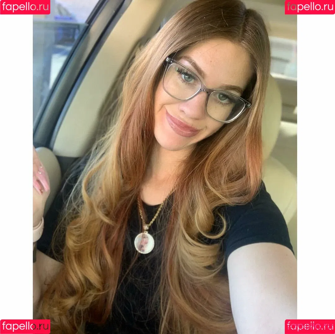 SyrenSerene Onlyfans Photo Gallery 