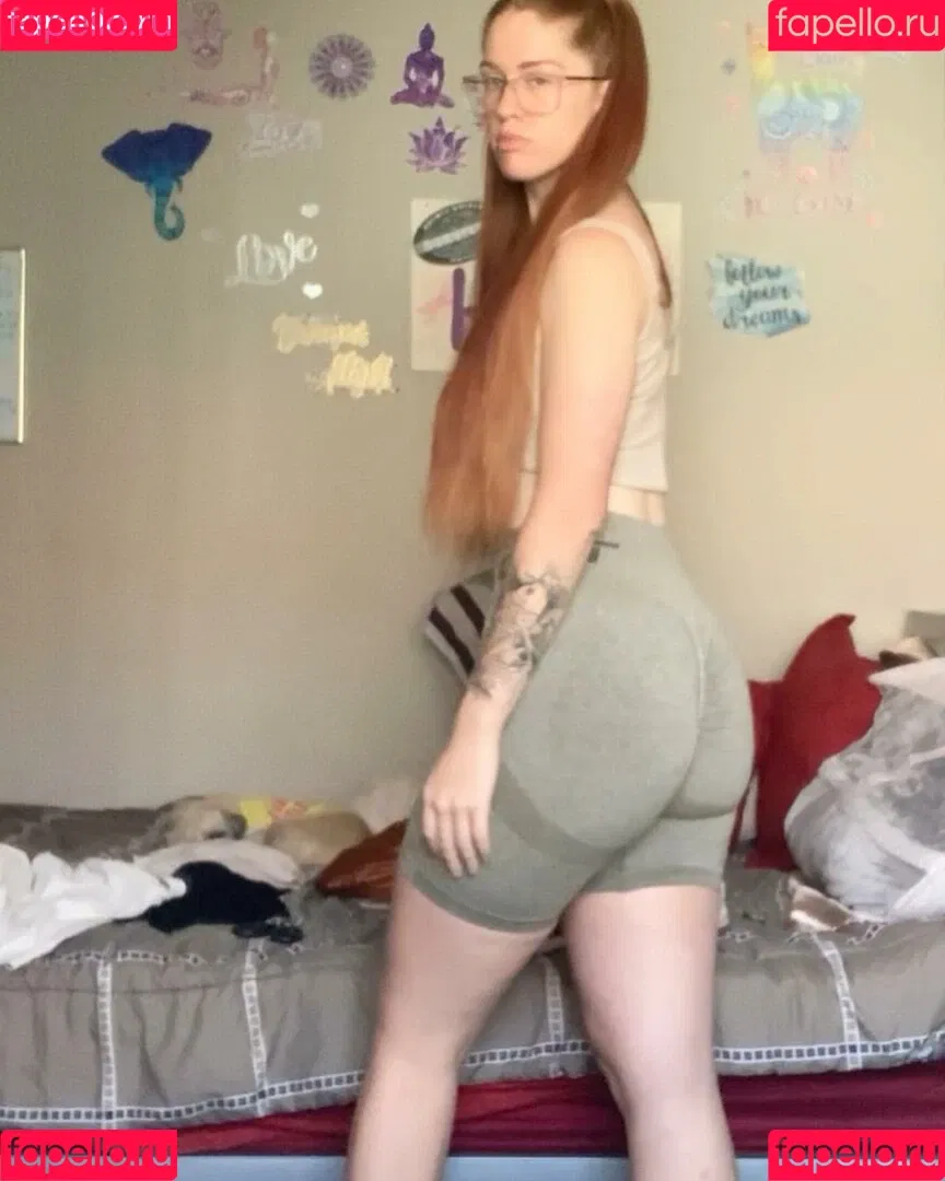 SyrenSerene Onlyfans Photo Gallery 