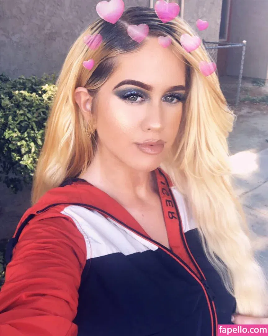 SyrenSerene Onlyfans Photo Gallery 