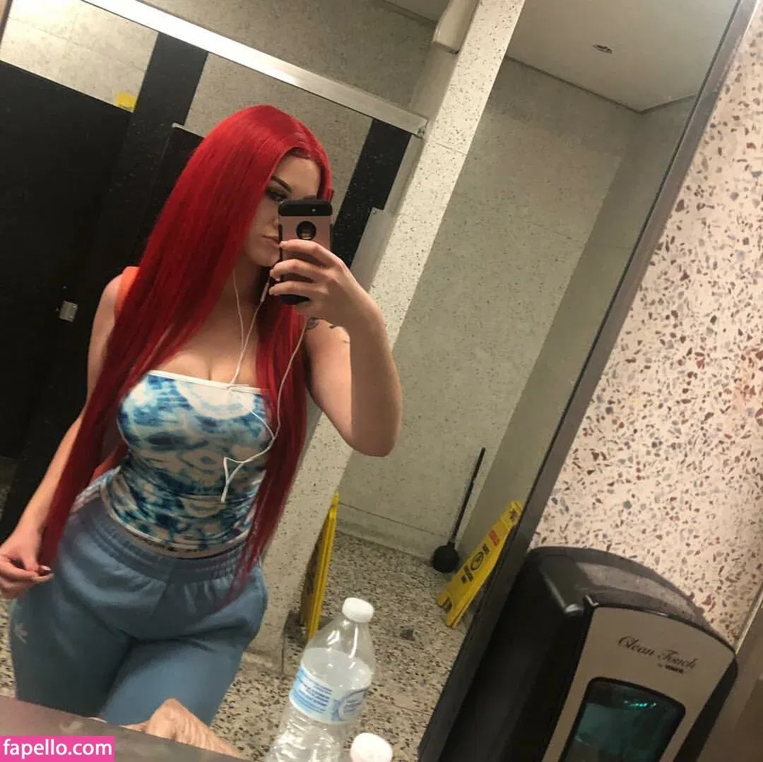 SyrenSerene Onlyfans Photo Gallery 