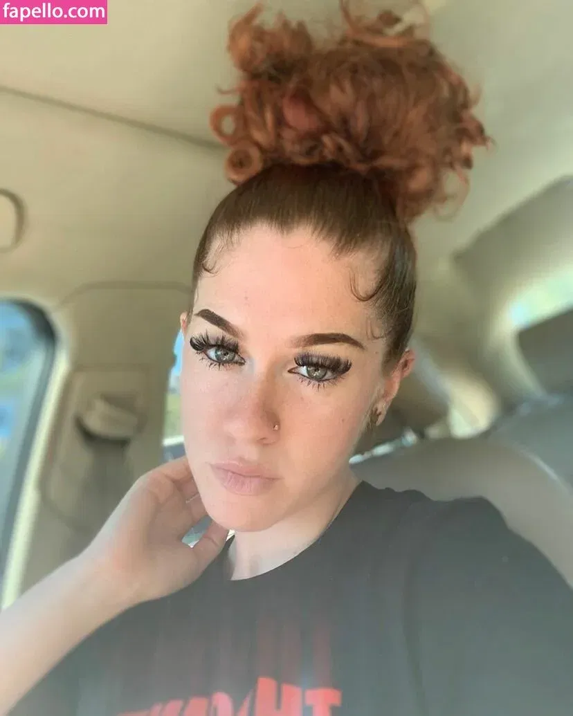 SyrenSerene Onlyfans Photo Gallery 