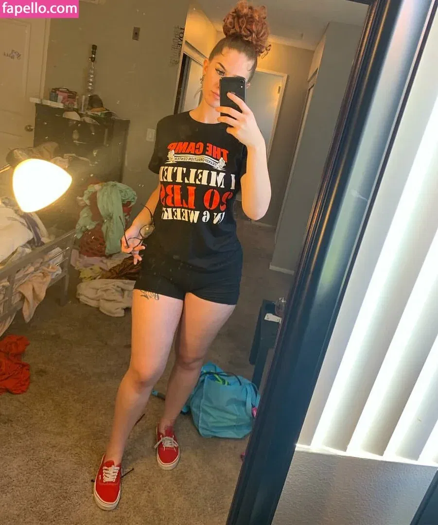 SyrenSerene Onlyfans Photo Gallery 