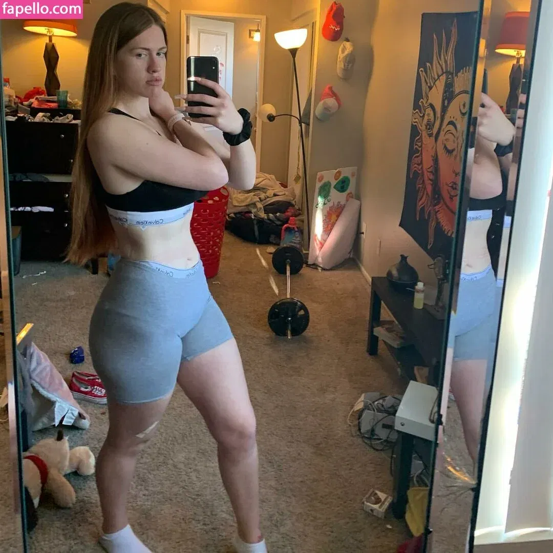 SyrenSerene Onlyfans Photo Gallery 