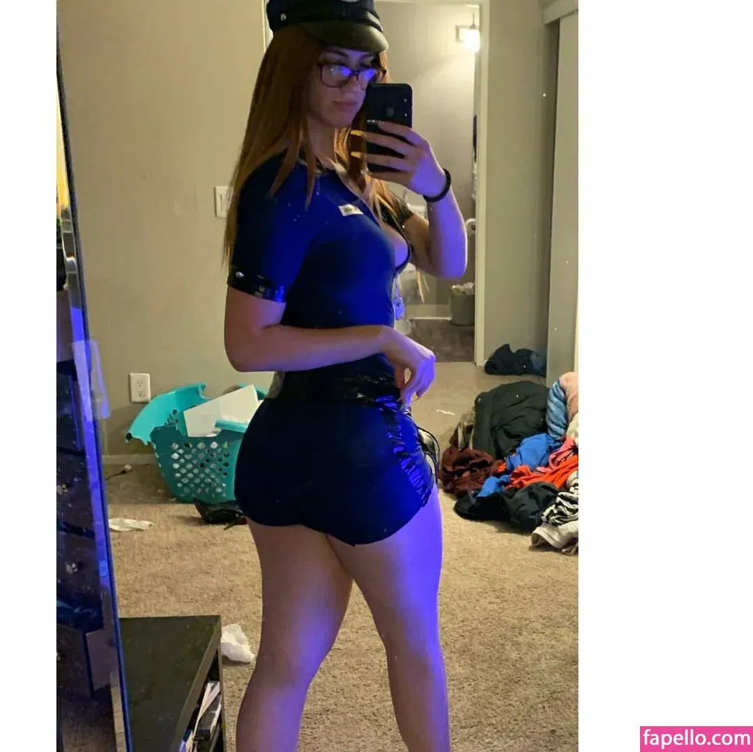 SyrenSerene Onlyfans Photo Gallery 