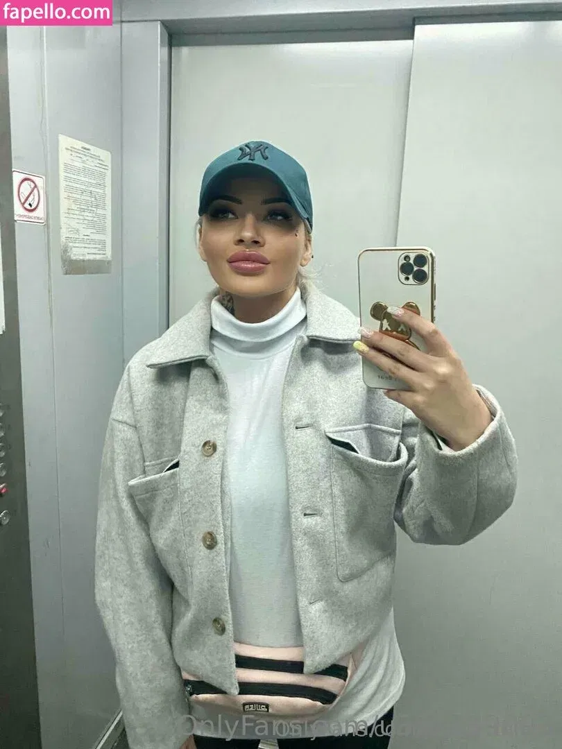 scarlettblaze Onlyfans Photo Gallery 