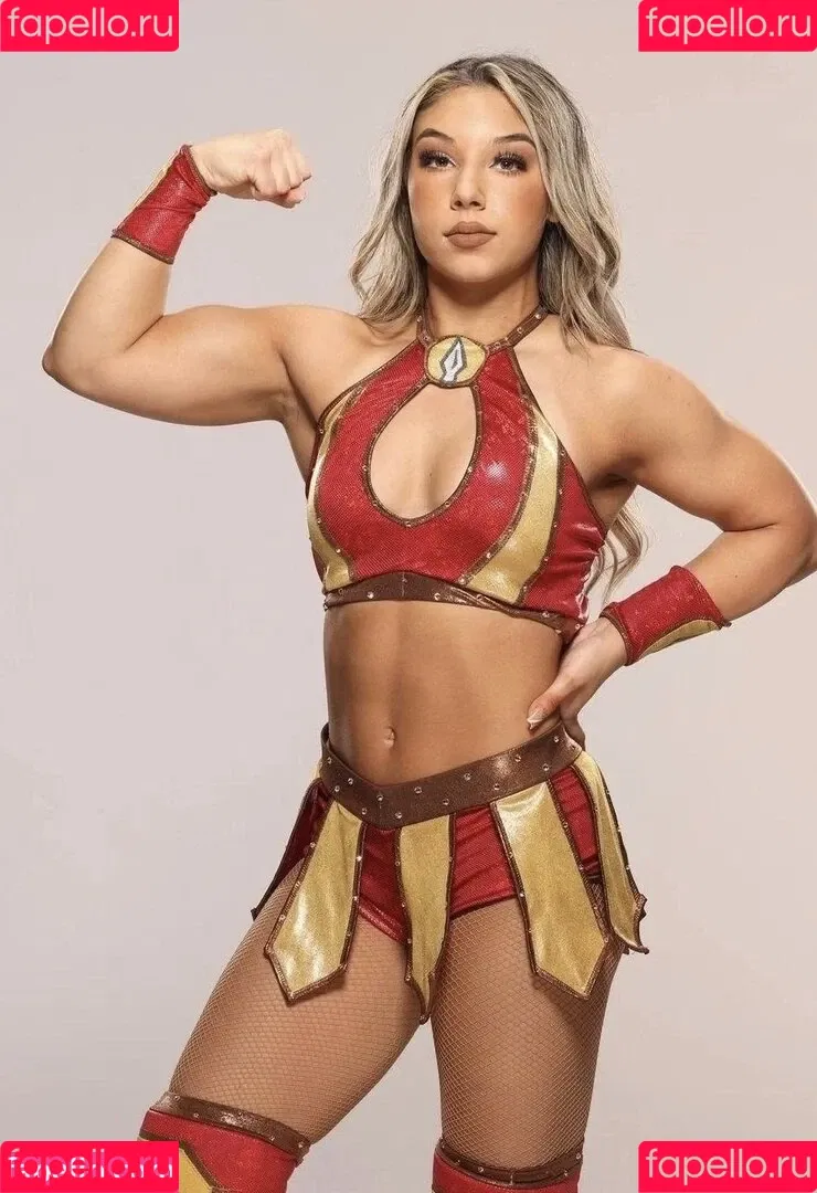 Thea Hail Onlyfans Photo Gallery 