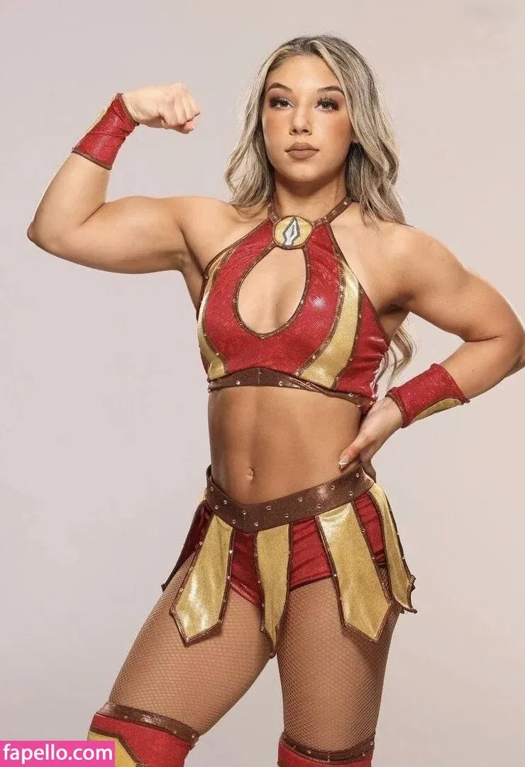 Thea Hail Onlyfans Photo Gallery 