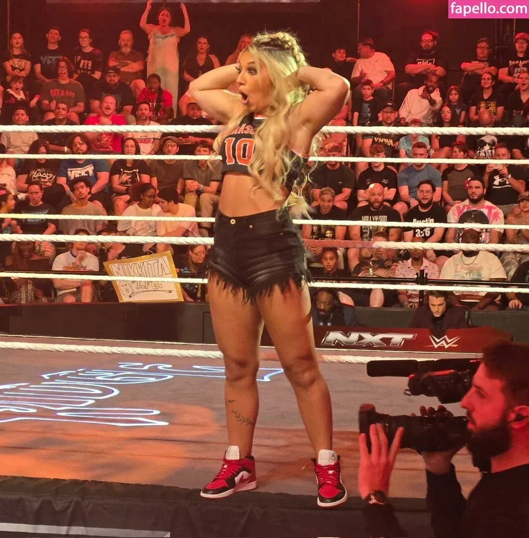 Thea Hail Onlyfans Photo Gallery 