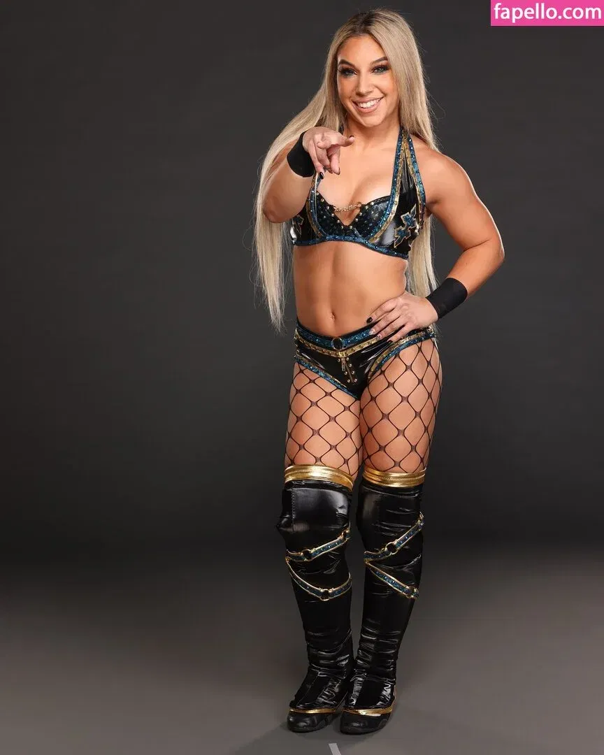 Thea Hail Onlyfans Photo Gallery 