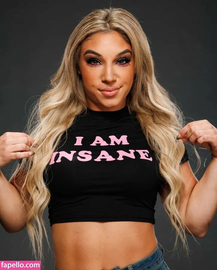 Thea Hail Onlyfans Photo Gallery 