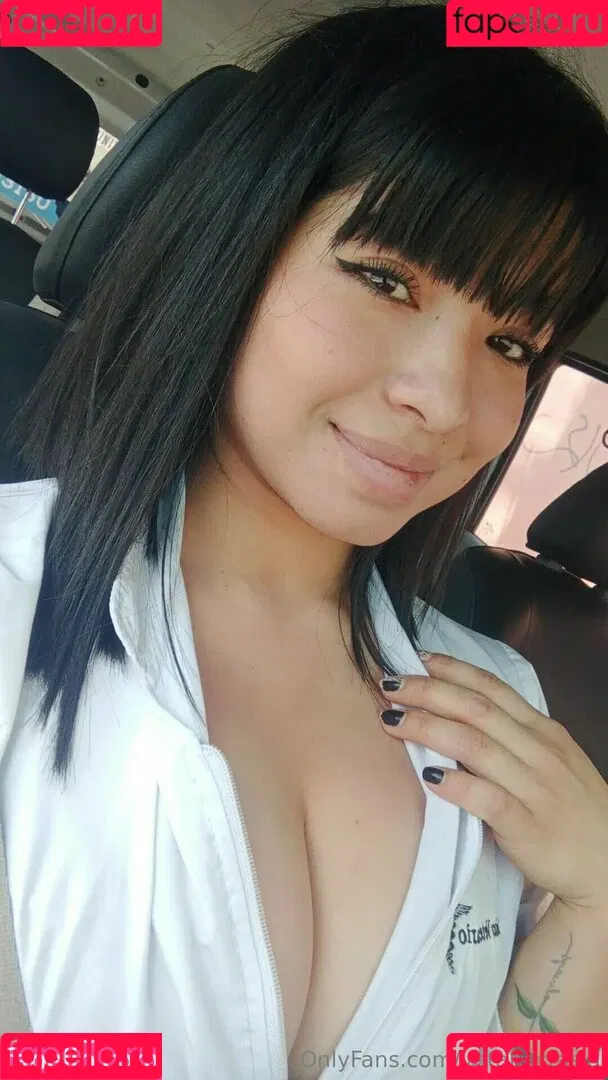vetana Onlyfans Photo Gallery 