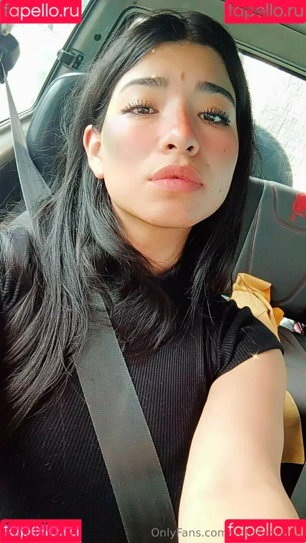 vetana Onlyfans Photo Gallery 