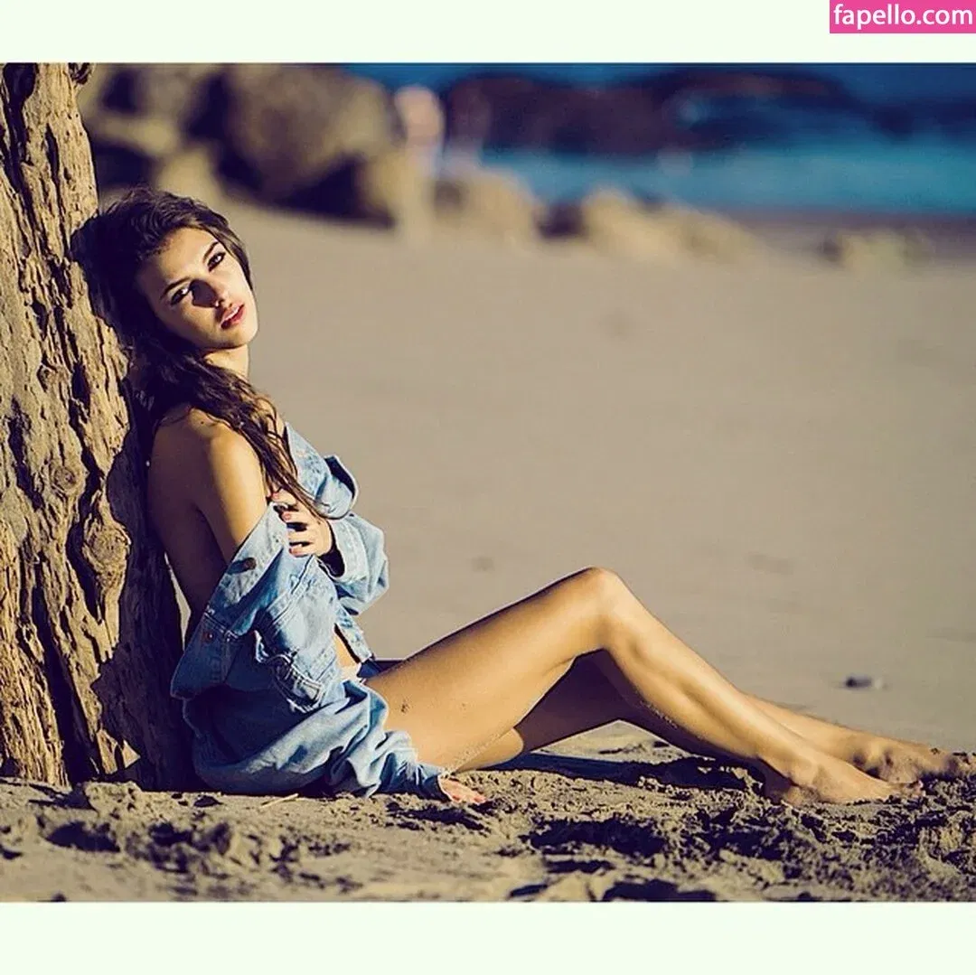 Denyse Tontz Onlyfans Photo Gallery 