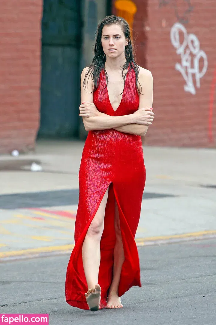 Allison Williams Onlyfans Photo Gallery 