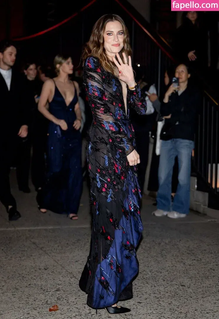 Allison Williams Onlyfans Photo Gallery 