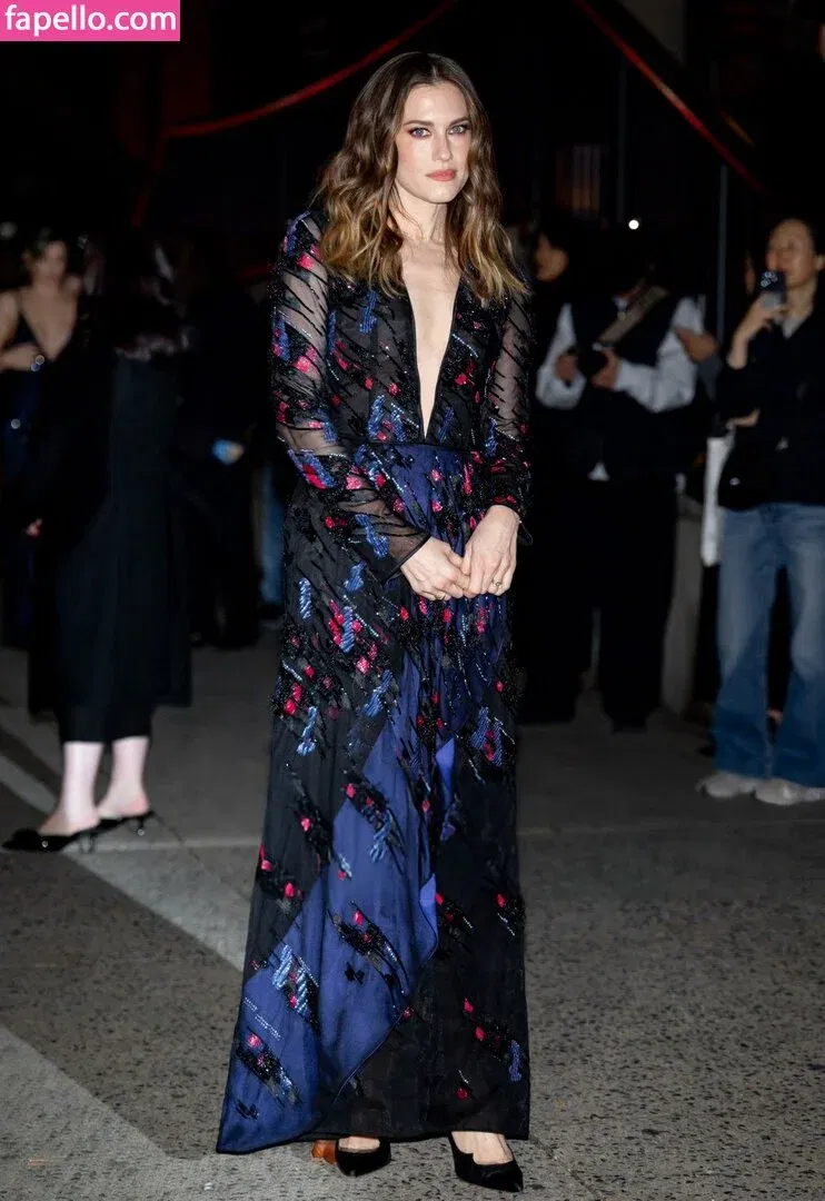 Allison Williams Onlyfans Photo Gallery 