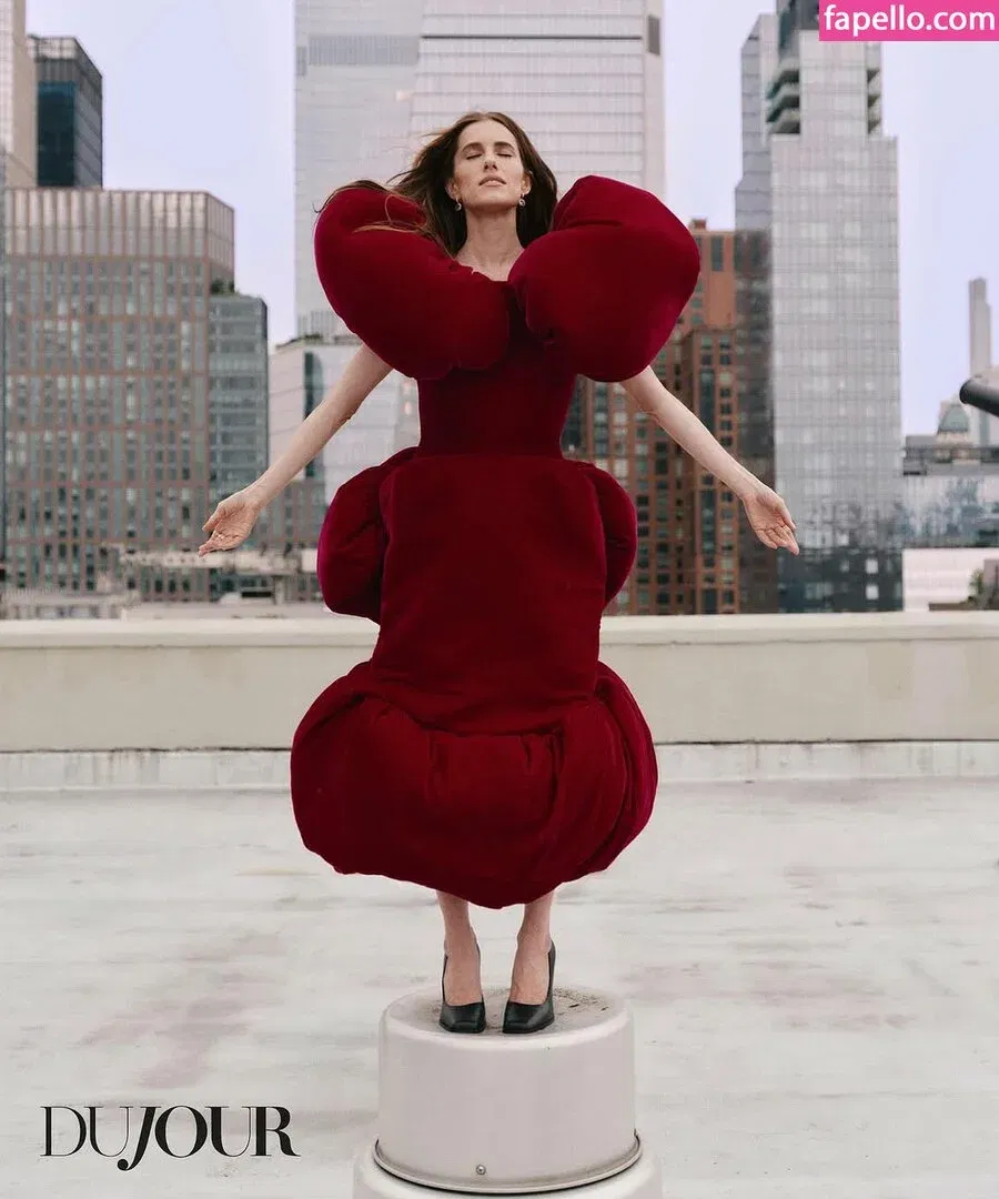 Allison Williams Onlyfans Photo Gallery 