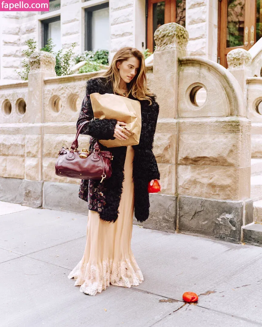 Allison Williams Onlyfans Photo Gallery 