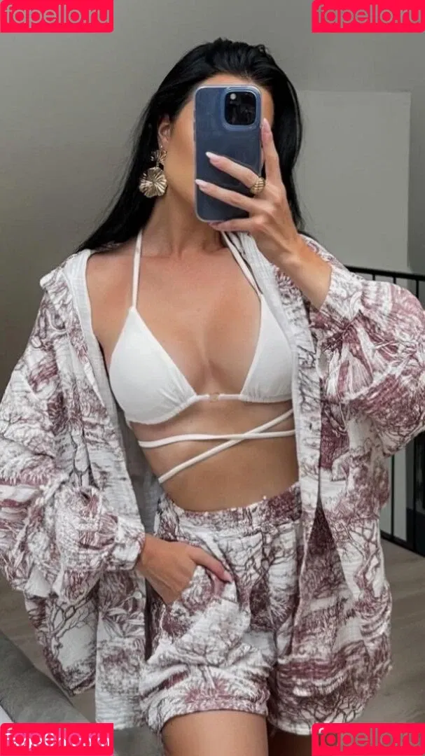 Lisa Weinberger Onlyfans Photo Gallery 