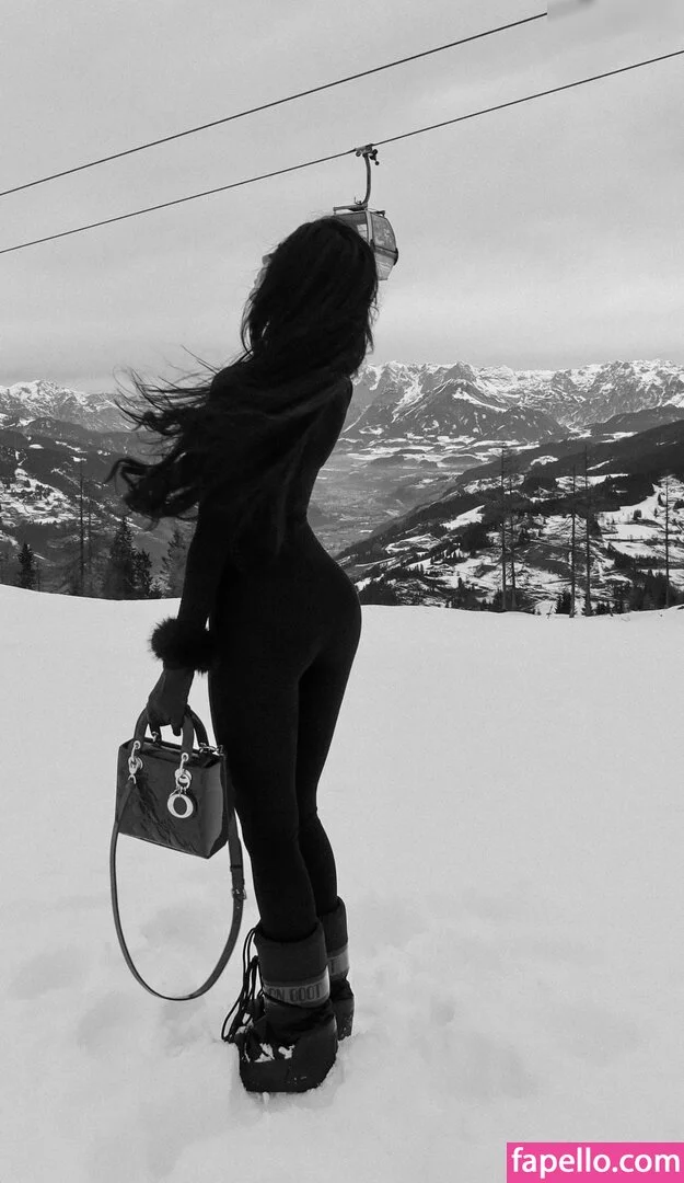 Lisa Weinberger Onlyfans Photo Gallery 