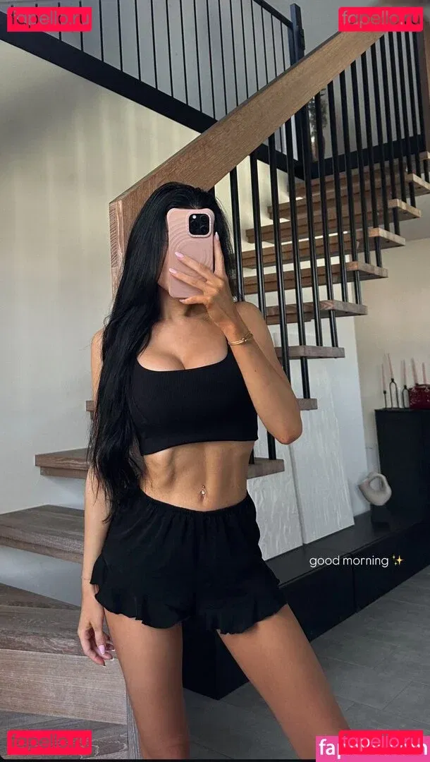 Lisa Weinberger Onlyfans Photo Gallery 