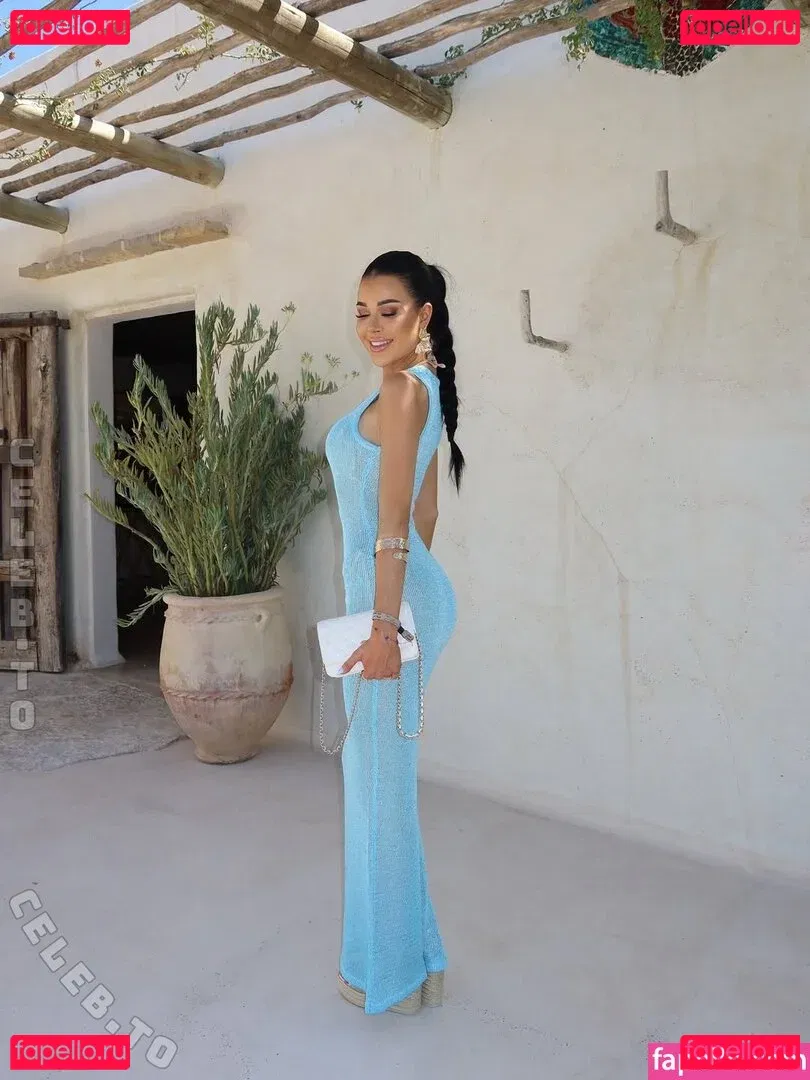 Lisa Weinberger Onlyfans Photo Gallery 