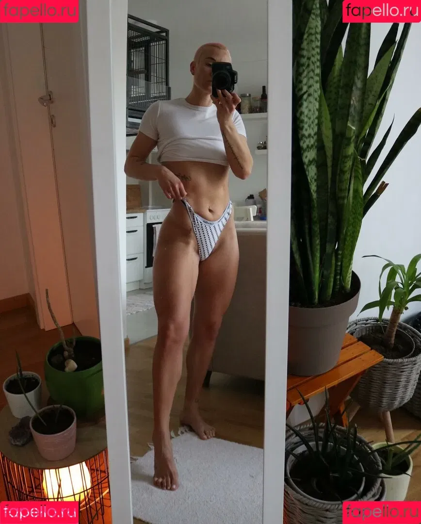 marijavucenovic6 Onlyfans Photo Gallery 