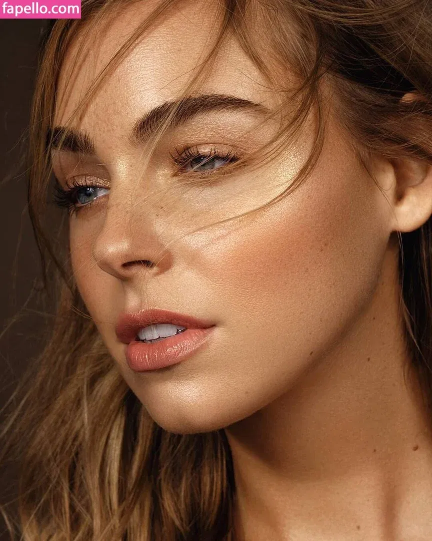 Elizabeth T Onlyfans Photo Gallery 