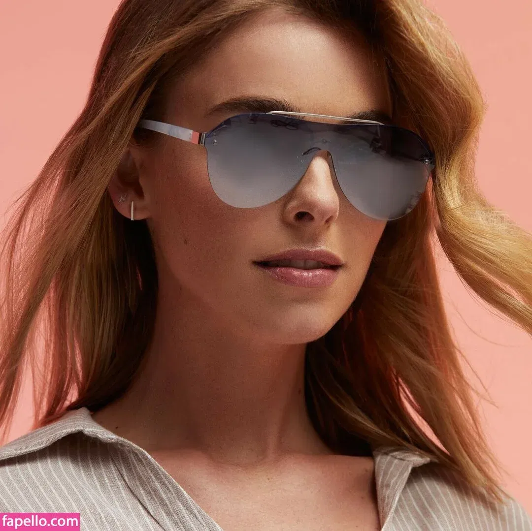 Elizabeth T Onlyfans Photo Gallery 