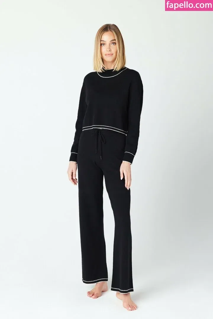 Elizabeth T Onlyfans Photo Gallery 