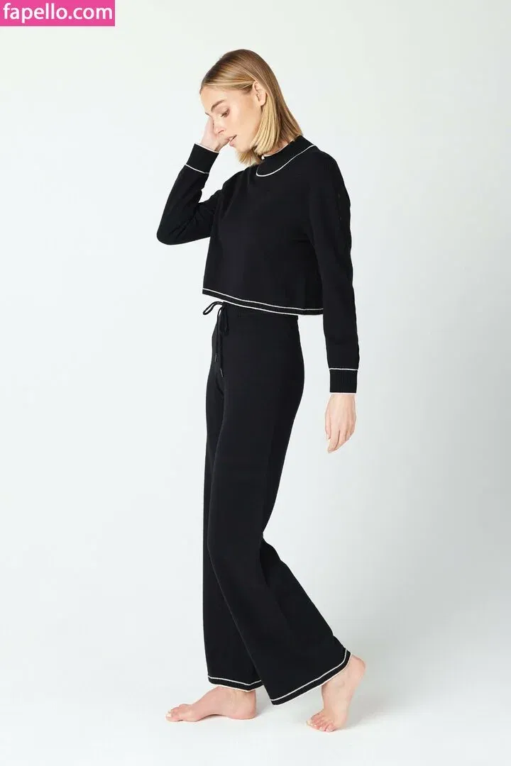 Elizabeth T Onlyfans Photo Gallery 