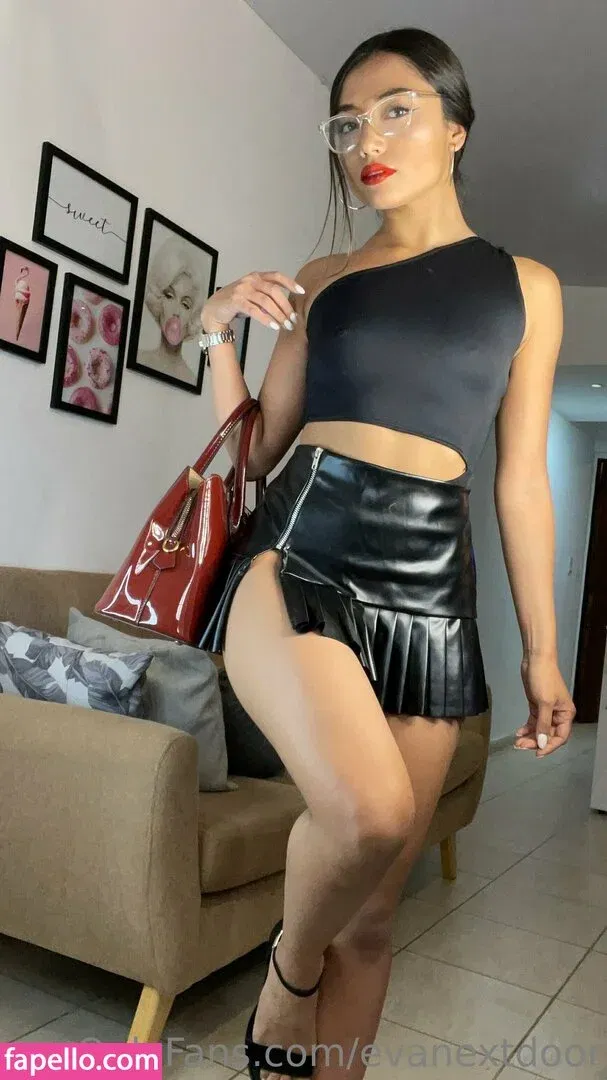 Evanextdoor Onlyfans Photo Gallery 