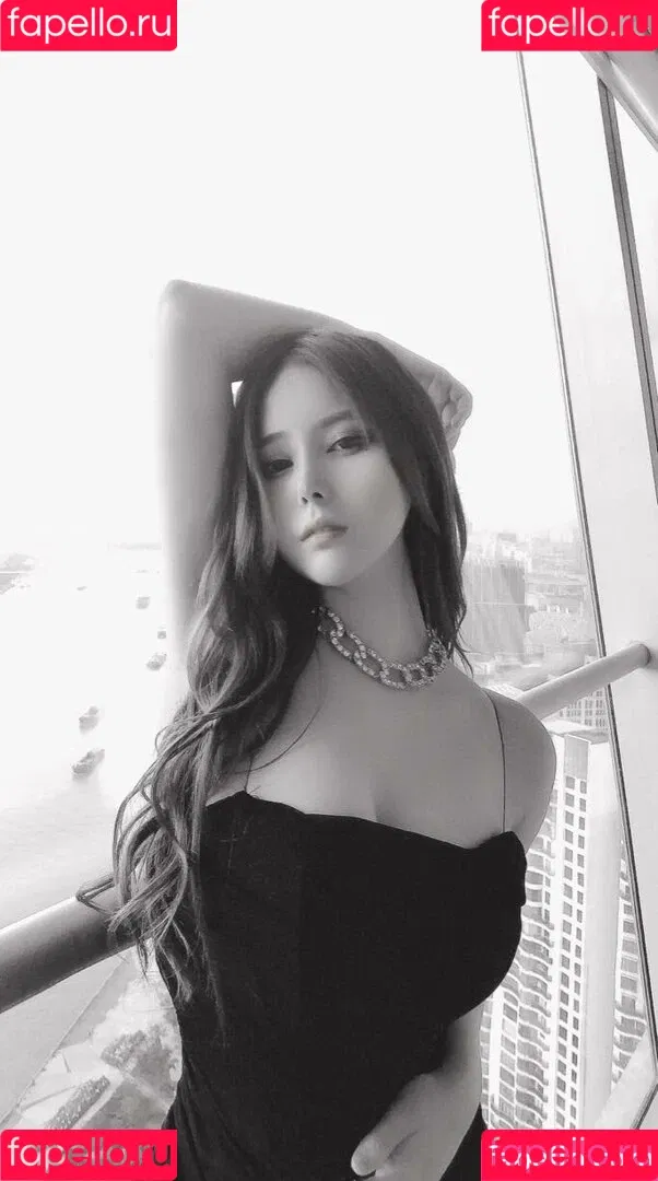 Lydia Yuna Onlyfans Photo Gallery 